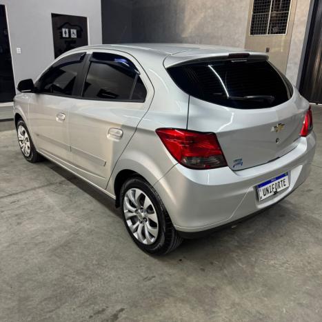 CHEVROLET Onix Hatch 1.4 4P FLEX LT AUTOMTICO, Foto 4