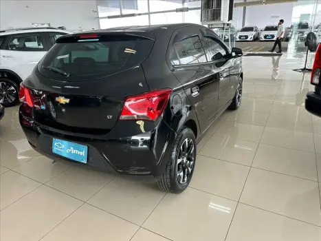 CHEVROLET Onix Hatch 1.0 4P FLEX LT, Foto 5