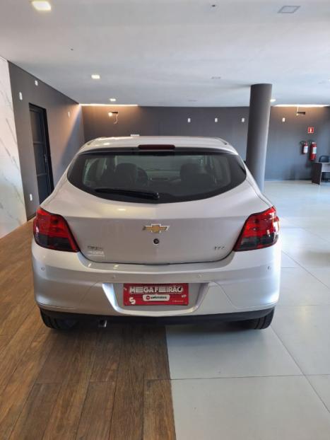 CHEVROLET Onix Hatch 1.4 4P FLEX LTZ AUTOMTICO, Foto 3