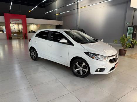 CHEVROLET Onix Hatch 1.4 4P FLEX LTZ, Foto 2