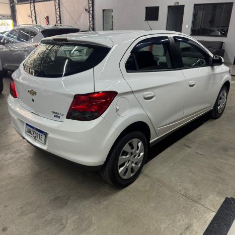 CHEVROLET Onix Hatch 1.4 4P FLEX LT, Foto 6