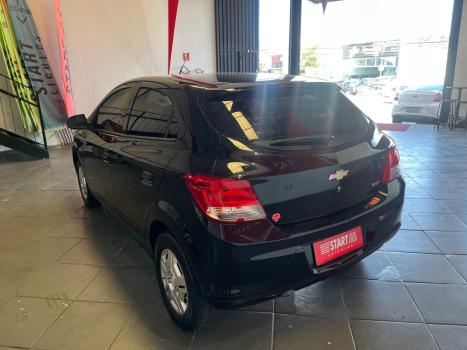 CHEVROLET Onix Hatch 1.0 4P FLEX LS, Foto 4