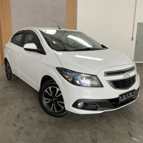 CHEVROLET Onix Hatch 1.4 4P FLEX LTZ, Foto 3
