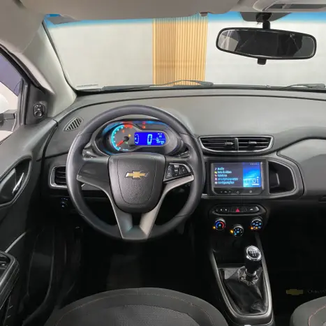 CHEVROLET Onix Hatch 1.4 4P FLEX LTZ, Foto 8