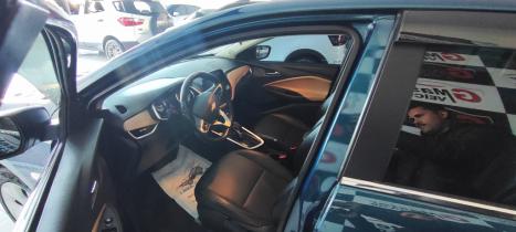 CHEVROLET Onix Hatch 1.0 12V 4P FLEX PREMIER 2 TURBO AUTOMTICO, Foto 4