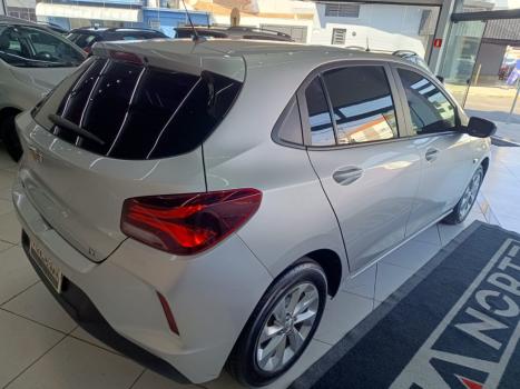 CHEVROLET Onix Hatch 1.0 4P FLEX LT2, Foto 4