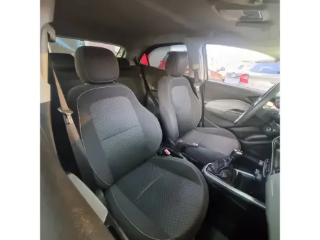 CHEVROLET Onix Hatch 1.4 4P FLEX LT, Foto 9
