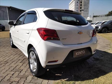 CHEVROLET Onix Hatch 1.4 4P FLEX LT, Foto 5