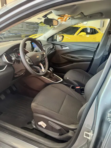 CHEVROLET Onix Hatch 1.0 12V 4P FLEX LT TURBO, Foto 8