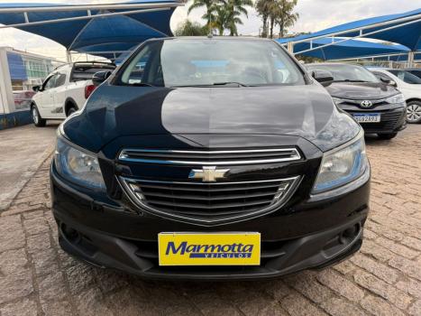 CHEVROLET Onix Hatch 1.4 4P FLEX LT, Foto 2