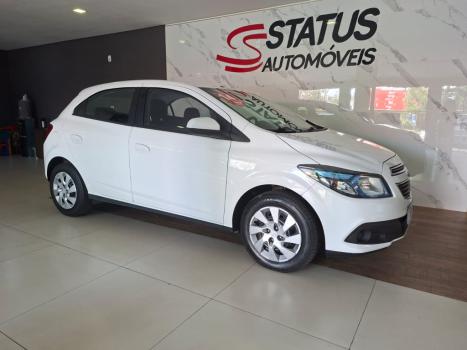 CHEVROLET Onix Hatch 1.4 4P FLEX LT, Foto 2