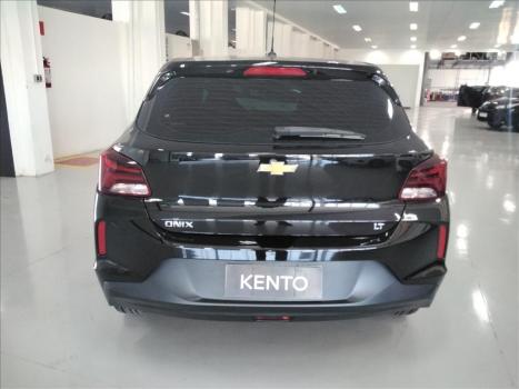 CHEVROLET Onix Hatch 1.0 4P FLEX LT, Foto 2
