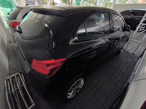 CHEVROLET Onix Hatch 1.4 4P FLEX LT, Foto 5