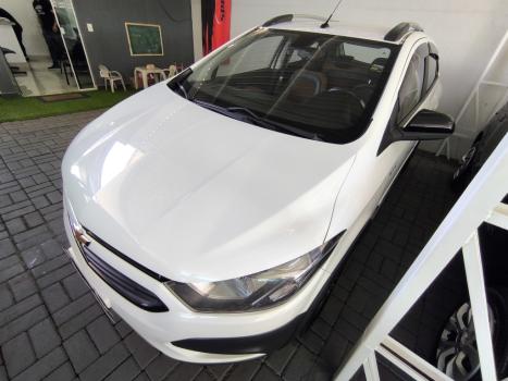 CHEVROLET Onix Hatch 1.4 4P FLEX ACTIV AUTOMTICO, Foto 2