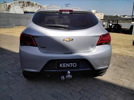 CHEVROLET Onix Hatch 1.0 4P FLEX LT, Foto 2