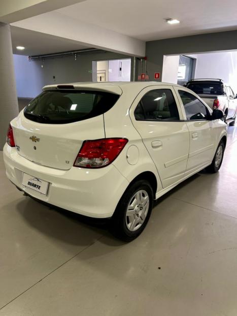 CHEVROLET Onix Hatch 1.0 4P FLEX LT, Foto 4