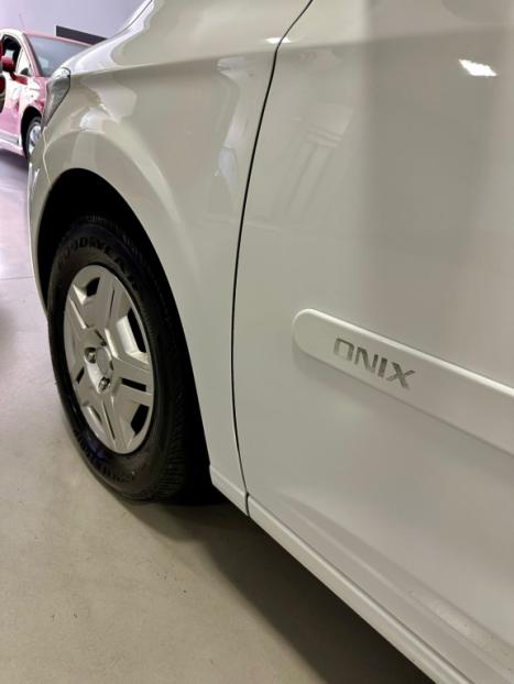 CHEVROLET Onix Hatch 1.0 4P FLEX LT, Foto 8