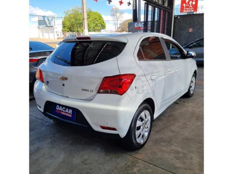 CHEVROLET Onix Hatch 1.4 4P FLEX LT, Foto 5