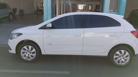 CHEVROLET Onix Hatch 1.4 4P FLEX LT, Foto 4
