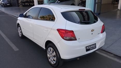 CHEVROLET Onix Hatch 1.4 4P FLEX LT, Foto 5
