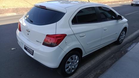 CHEVROLET Onix Hatch 1.4 4P FLEX LT, Foto 7