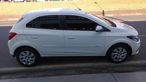 CHEVROLET Onix Hatch 1.4 4P FLEX LT, Foto 8