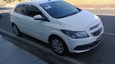 CHEVROLET Onix Hatch 1.4 4P FLEX LT, Foto 3