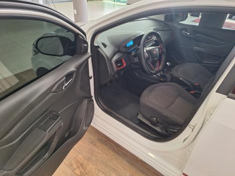 CHEVROLET Onix Hatch 1.4 4P FLEX EFFECT, Foto 8