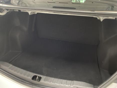 CHEVROLET Onix Sedan 1.0 4P FLEX JOY BLACK PLUS, Foto 12