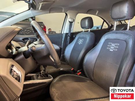 CHEVROLET Onix Sedan 1.0 4P FLEX LT, Foto 2