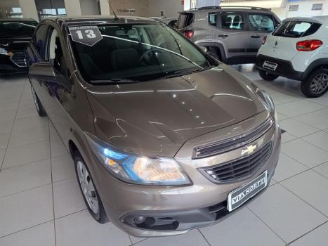 CHEVROLET Prisma 1.4 4P LT FLEX, Foto 2