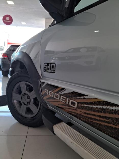 CHEVROLET S10 2.4 RODEIO CABINE DUPLA, Foto 7