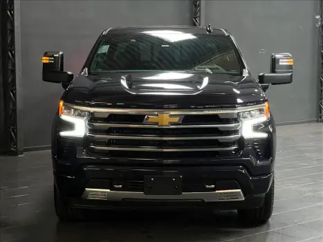 CHEVROLET Silverado 5.3 V8 1500 HIGH COUNTRY CABINE DUPLA 4X4 AUTOMTICO, Foto 2