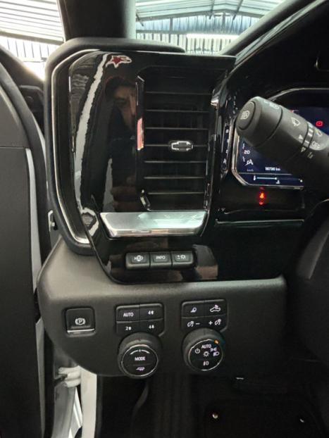 CHEVROLET Silverado 5.3 V8 1500 HIGH COUNTRY CABINE DUPLA 4X4 AUTOMTICO, Foto 11