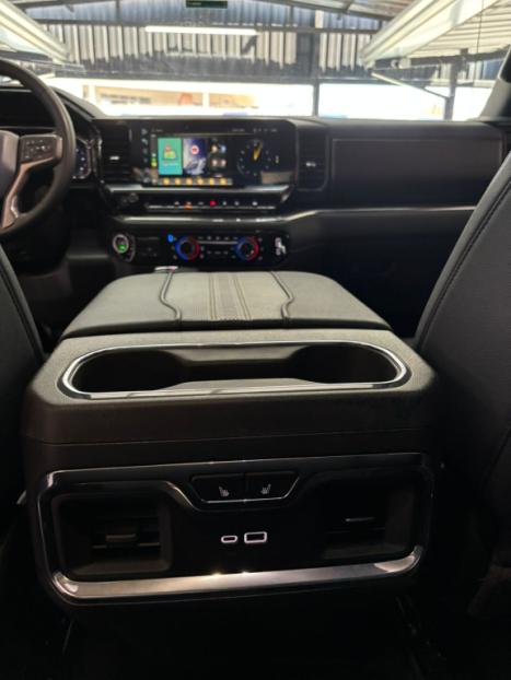 CHEVROLET Silverado 5.3 V8 1500 HIGH COUNTRY CABINE DUPLA 4X4 AUTOMTICO, Foto 19