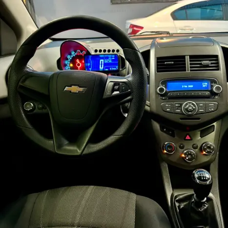 CHEVROLET Sonic Hatch 1.6 16V 4P LT FLEX, Foto 9