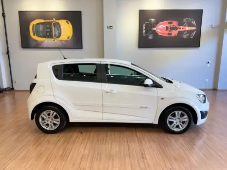 CHEVROLET Sonic Hatch 1.6 16V 4P LT FLEX, Foto 5