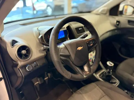 CHEVROLET Sonic Hatch 1.6 16V 4P LT FLEX, Foto 8
