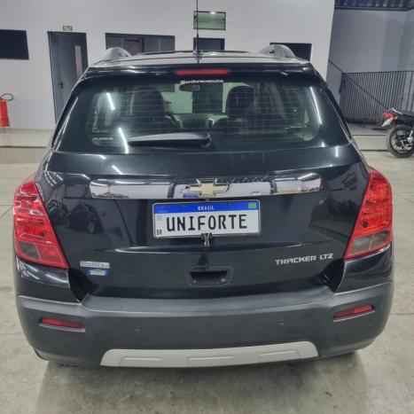 CHEVROLET Tracker 1.8 16V 4P FLEX LTZ AUTOMTICO, Foto 5