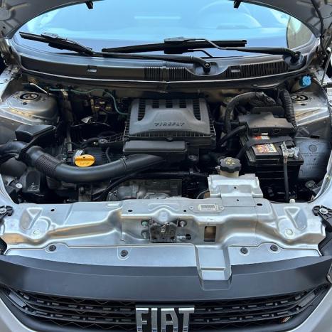 FIAT Cronos 1.3 4P FLEX, Foto 8