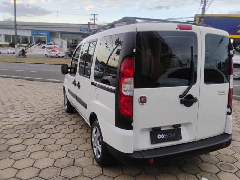 FIAT Doblo 1.8 16V 4P FLEX ESSENCE 7 LUGARES, Foto 3
