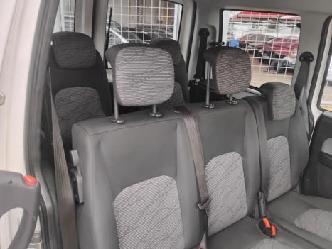 FIAT Doblo 1.8 16V 4P FLEX ESSENCE 7 LUGARES, Foto 9