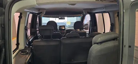 FIAT Doblo 1.8 16V 4P FLEX ADVENTURE 6 LUGARES, Foto 14