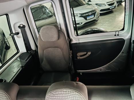 FIAT Doblo 1.8 4P FLEX ADVENTURE LOCKER 6 LUGARES, Foto 11
