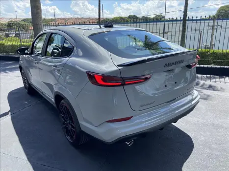 FIAT Fastback 1.3 16V 4P FLEX ABARTH TURBO 270 AUTOMTICO, Foto 6
