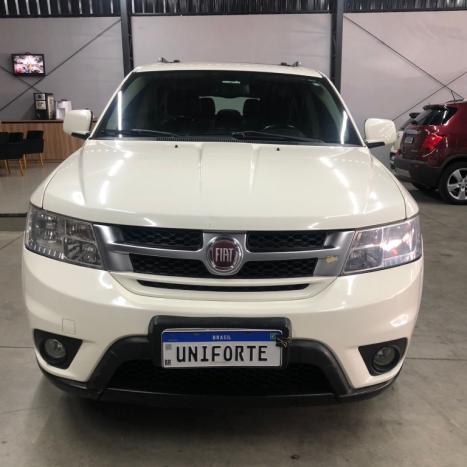 FIAT Freemont 2.4 16V 4P PRECISION AUTOMTICO 7 LUGARES, Foto 2
