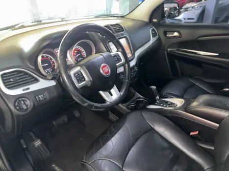 FIAT Freemont 2.4 16V 4P PRECISION AUTOMTICO 7 LUGARES, Foto 16