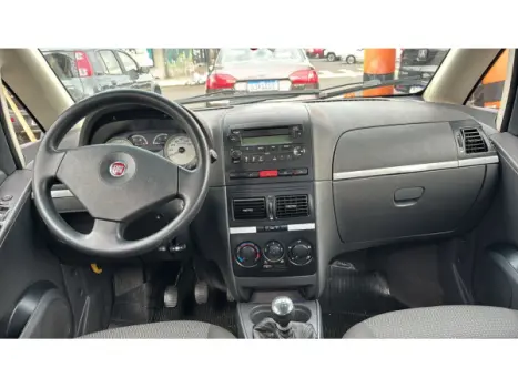 FIAT Idea 1.4 4P ELX FLEX, Foto 3