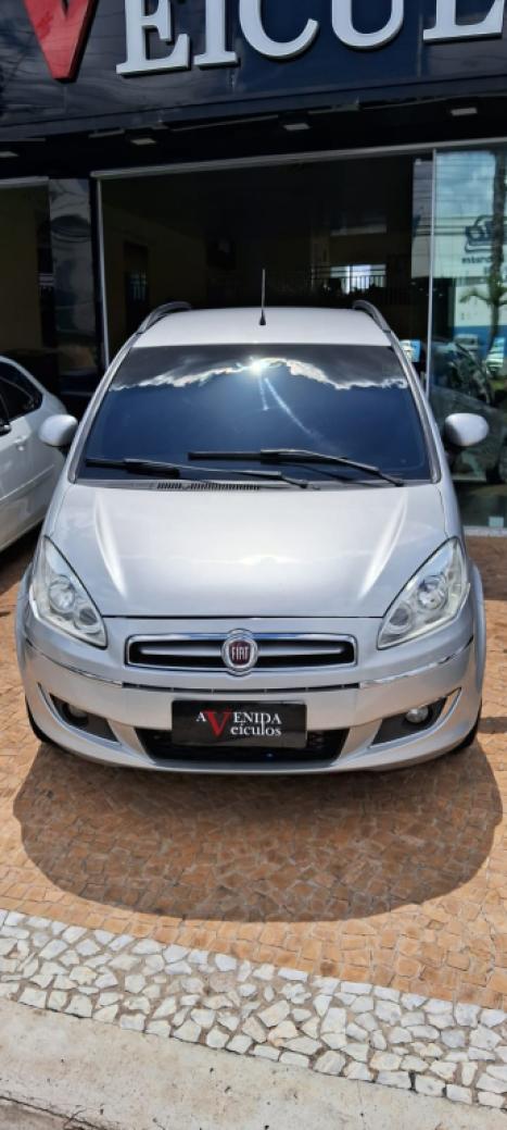 FIAT Idea 1.6 16V 4P ESSENCE FLEX, Foto 3