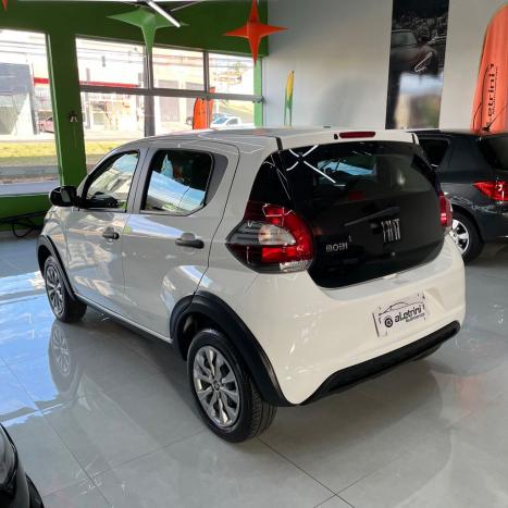 FIAT Mobi 1.0 4P FLEX DRIVE FIRE FLY, Foto 3